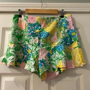 Lilly Pulitzer Size 12 NWT Hibiscus Stroll folly shorts